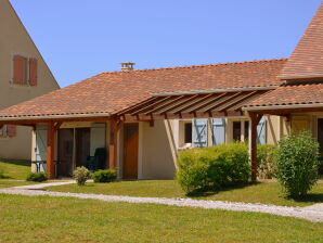 Holiday park Holiday Home with dishwasher near Sarlat - Souillac - image1