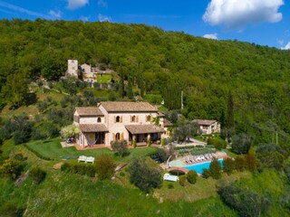 Holiday house Mantignana Environment 35
