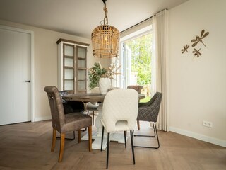 Holiday house Den Burg Features 10