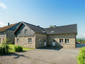 Geräumiges Ferienhaus in Chodes mit Sauna - Robertville - image1