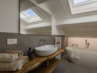 Villa Mogliano Caratteristiche 56