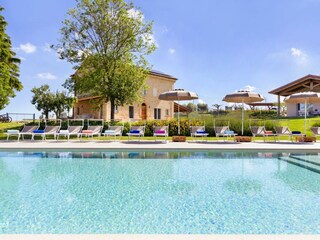 Villa Mogliano Buitenaudio-opname 7