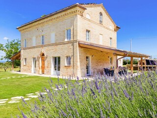 Villa Mogliano Buitenaudio-opname 14