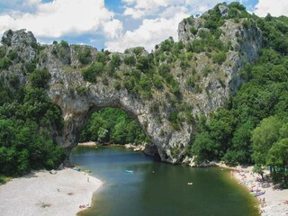 Parque de vacaciones Vallon-Pont-d'Arc Entorno 13