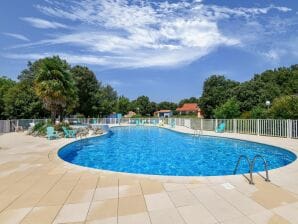 Holiday house Gîte in a holiday park with swimming pool - Torxé - image1