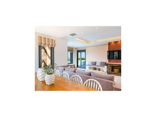 Villa Sisi Features 37