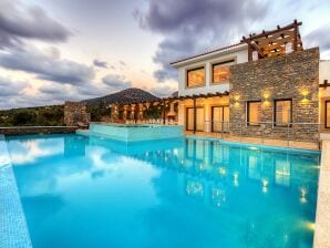 Lush villa in Sisi with swimming pool - Sisi - image1