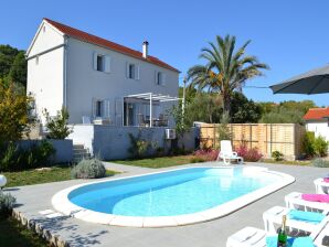 Holiday house Lovely holiday home in Brbinj with private pool - Brbinj - image1