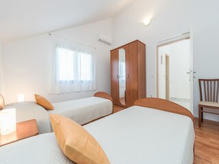 Apartment Vrsi Ausstattung 15
