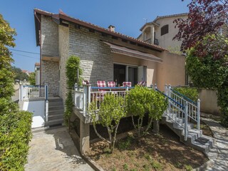 Ferienhaus Turanj Außenaufnahme 8