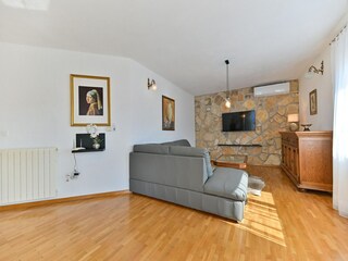 Apartment Mastrinka Features 23