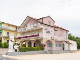 Apartment Imotski Außenaufnahme 6