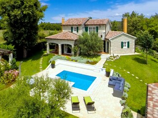 Villa Sveti Lovrec Außenaufnahme 11