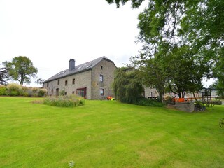 Farmhouse Sainte-Ode Outdoor Recording 13
