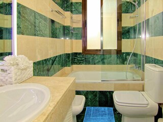Holiday park La Mairena Features 33