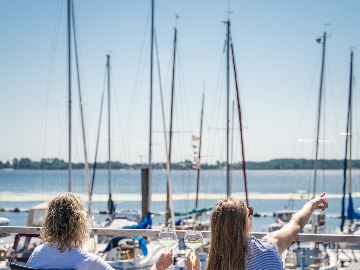 Hausboot Neue Tiefe Ausstattung 1