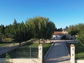 Villa Eyragues Registrazione all'aperto 1