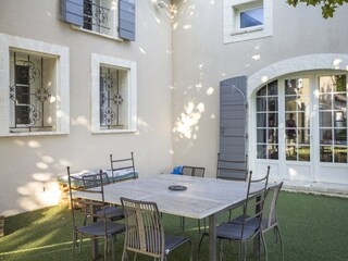 Villa Eyragues Buitenaudio-opname 4