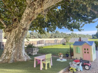 Villa Eyragues Omgeving 30