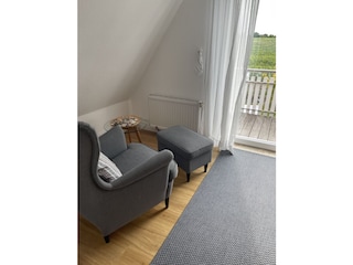 Zweites Zimmer mit Blick auf die Felder
