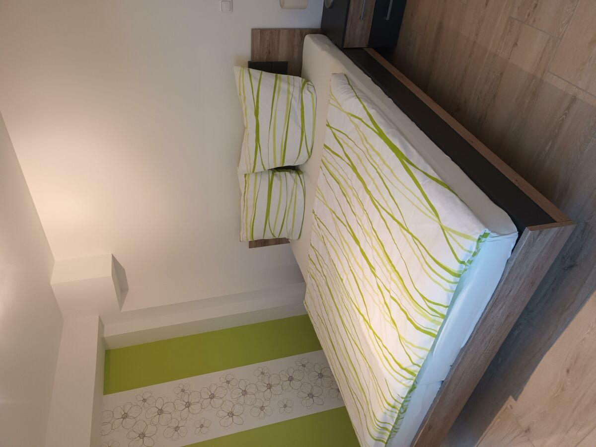 Schlafzimmer Doppelbett