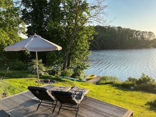 Terrassenplateau mit Liegen