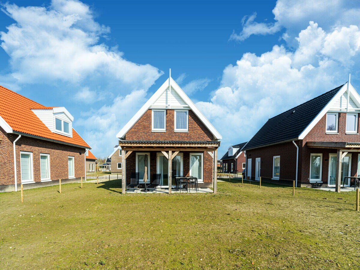 Ferienhaus Simonshaven Außenaufnahme 1