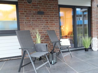 Dorumer Sielhuus 7 - Deine Ferien - überdachte Terrasse