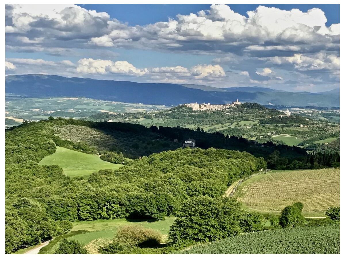 Villa Todi Außenaufnahme 12