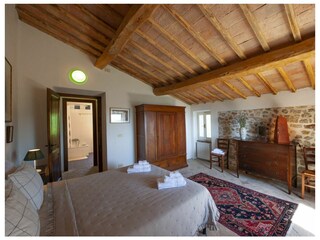 Villa Todi Features 12