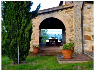 Villa Todi Outdoor Recording 7