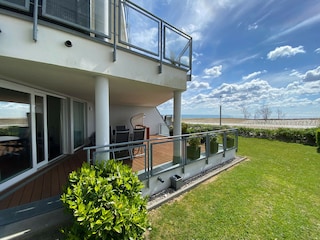 Genießen Sie auf unserer Terrasse mit Süd-West Lage...