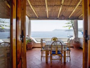 Holiday park Ferienwohnung mit Meerblick in Lipari - Lipari - image1