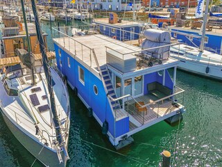 möblierte Terrassen