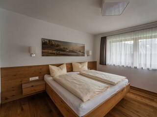 Sonnblick-Schlafzimmer1