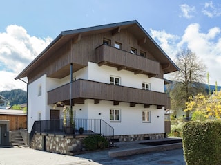 Hausansicht Sommer2
