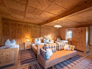 Schlafzimmer1