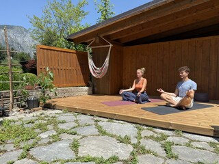 433768EF-DE7D-4C78-8135-D42A4E08C147