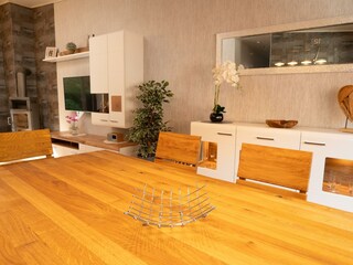 Esszimmer III