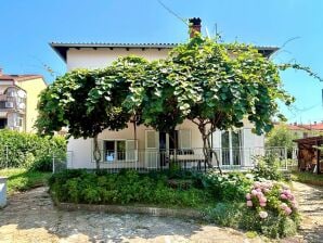 Studio Ugrin with Terrace