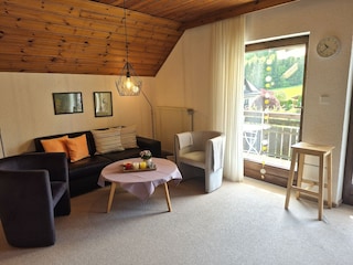 Gemütliches  Wohnzimmer 43" TV