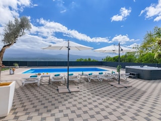 Villa Imotski Buitenaudio-opname 3