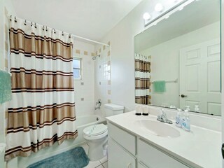 2nd bathroom of the villa in Cape Coral, Florida