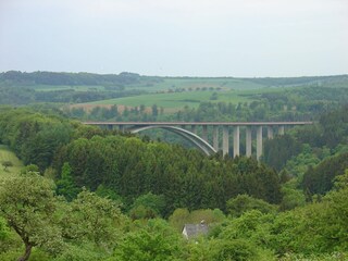 Vakantiehuis Malberg in der Eifel Omgeving 35