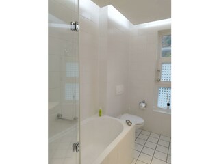 Badezimmer (2)