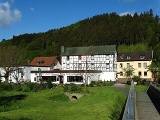 Fußgängerbrücke an Nassens Mühle