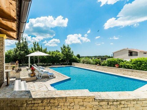 Villa Ana con piscina vicino a Zadar