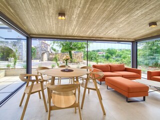 Wohnraum mit Eßbereich