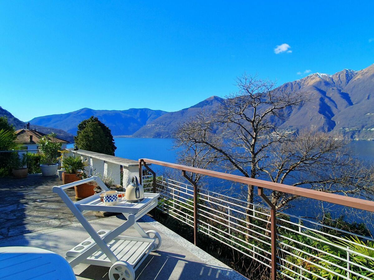 Apartment Pino sulla Sponda del Lago Maggiore Outdoor Recording 1