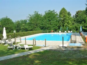 Ferienhaus Wohnung in Montegrino Valtravaglia mit Terrasse - Montegrino Valtravaglia - image1